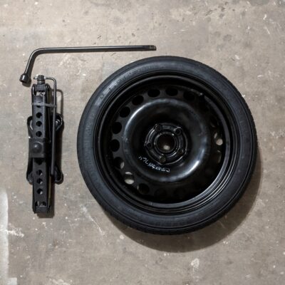 Donut or Spare Tire Changing Kit